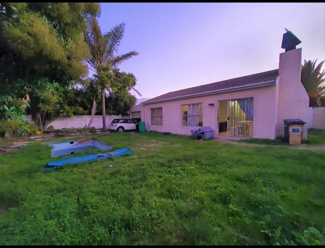 3 BEDROOM HOUSE FOR SALE IN GLENWOOD